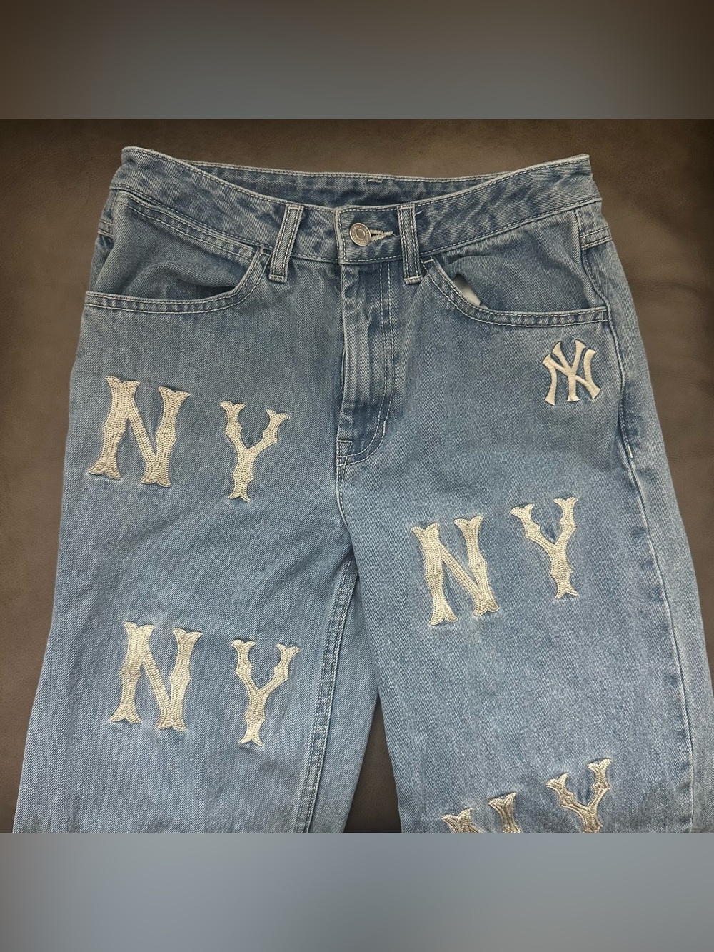 MLB Korea NY Yankees Logo Jeans Blue - Picture 4 of 7